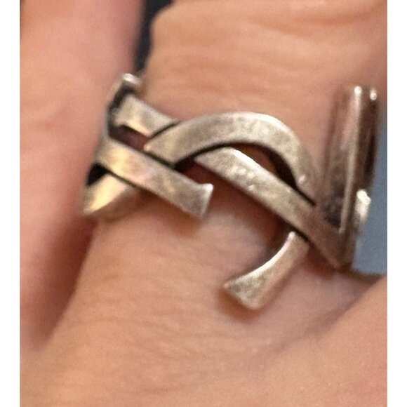 YSL Saint Laurent Cassandre Twisted Metal Ring Oxidized Silver Made In Italy 6 - Picture 7 of 10